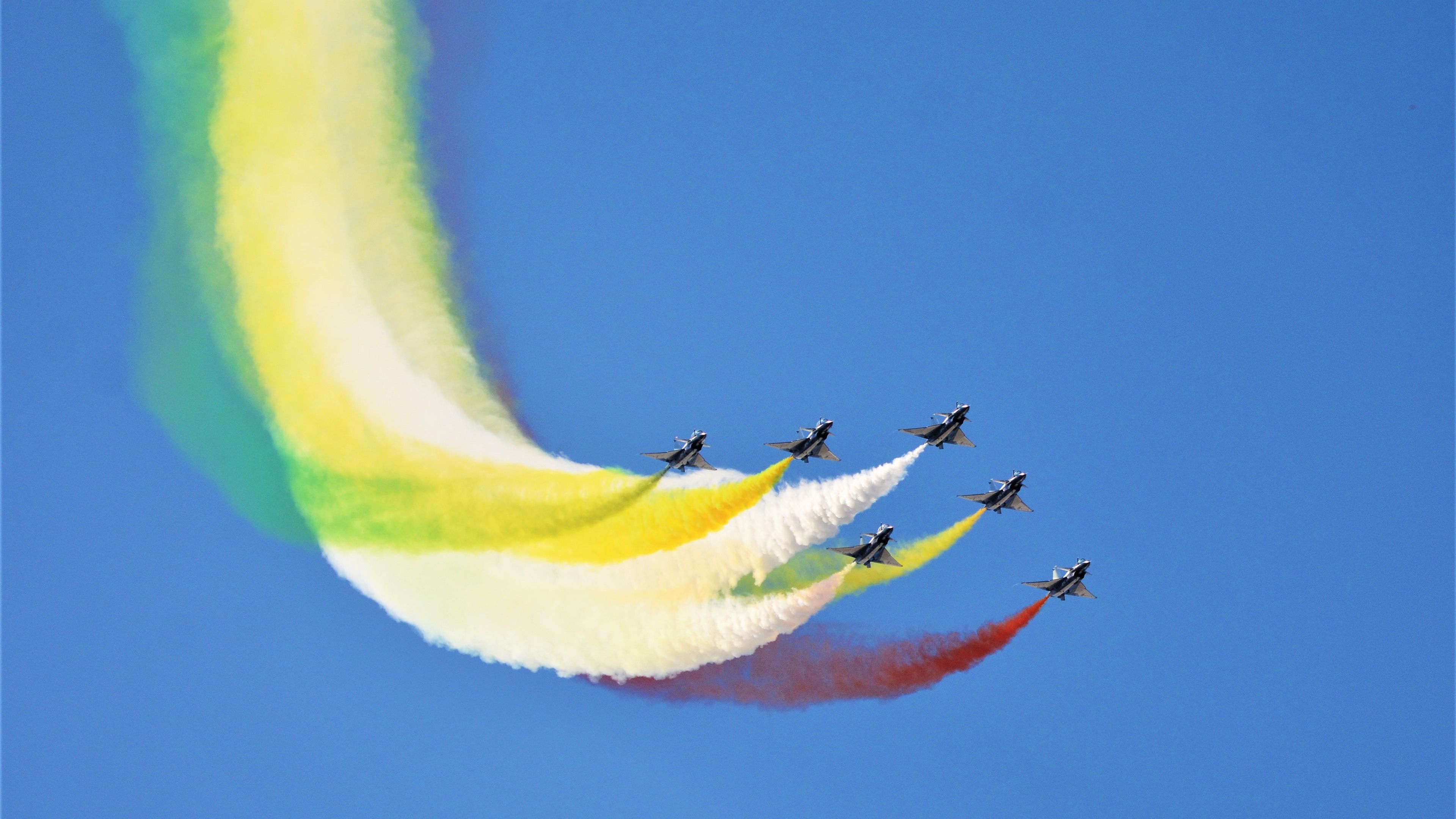 开云中国大陆-媒体报道关注球迷文化现象助力体育价值向社会传播延伸，球迷的重要性